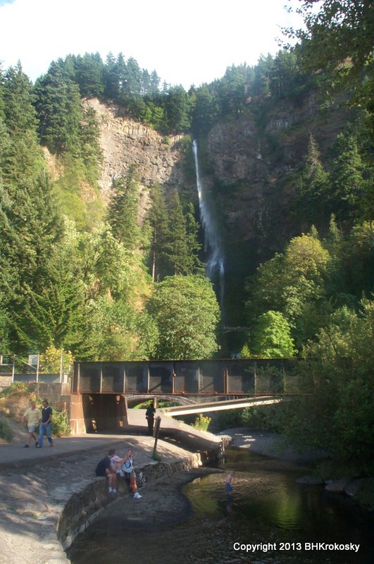 Multnomah Falls and Railroad bridge, Oregon